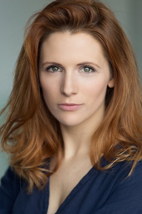 Victoria Broom as Nurse price (segment "Monster")