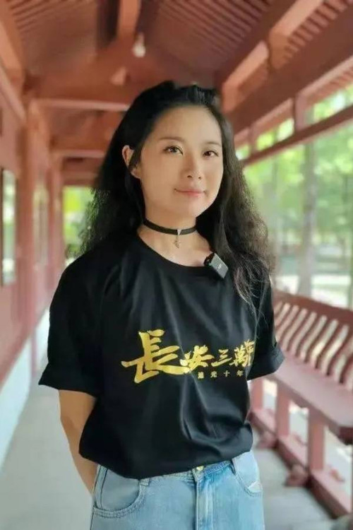 Han Le as 嫦娥（配音）