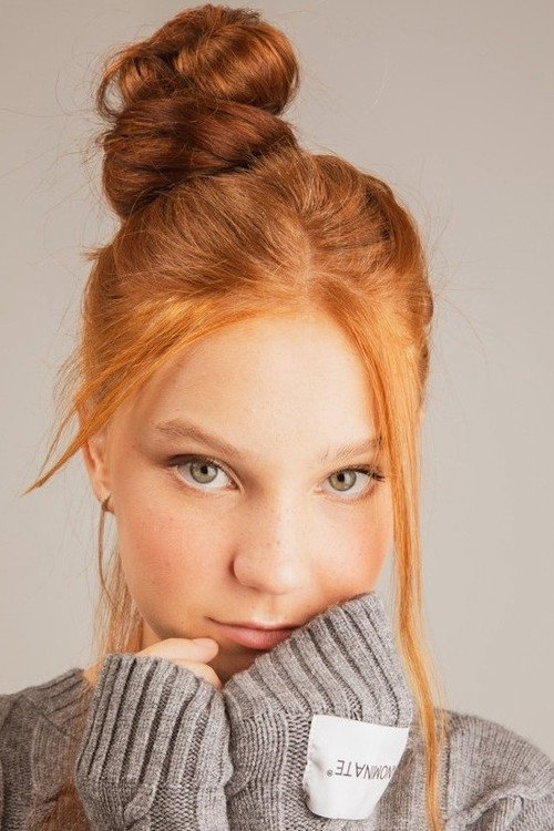 Isabella Savin as Adriana