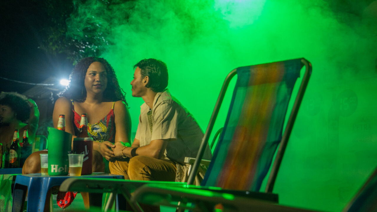 Besta Fubana backdrop