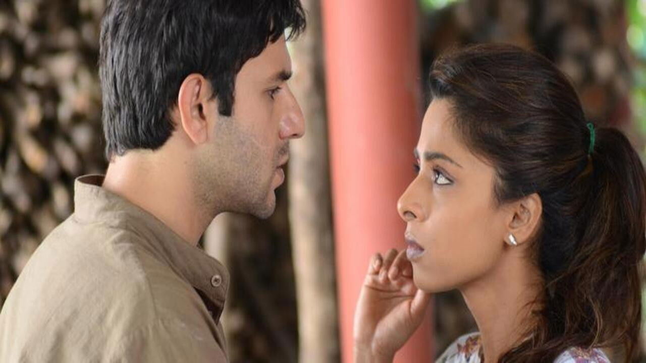 Coffee Bloom backdrop