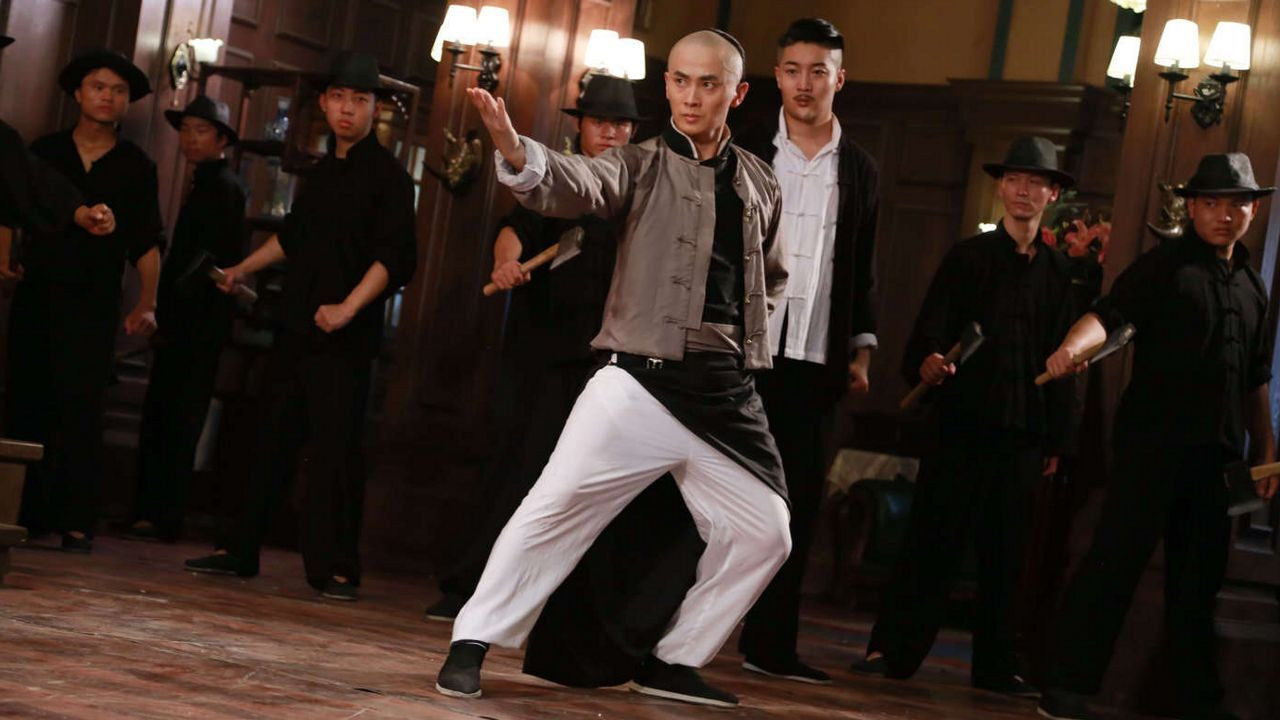 The King Is Invincible backdrop