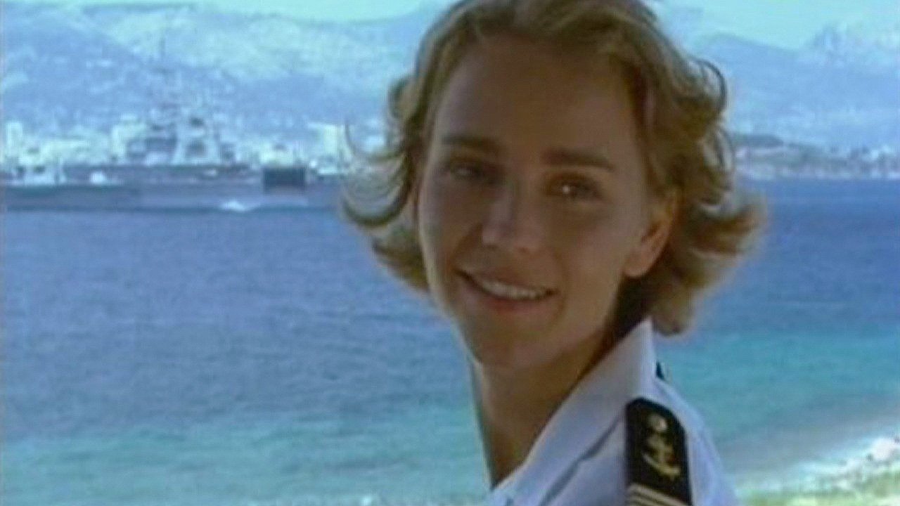 Une fille dans l'azur backdrop