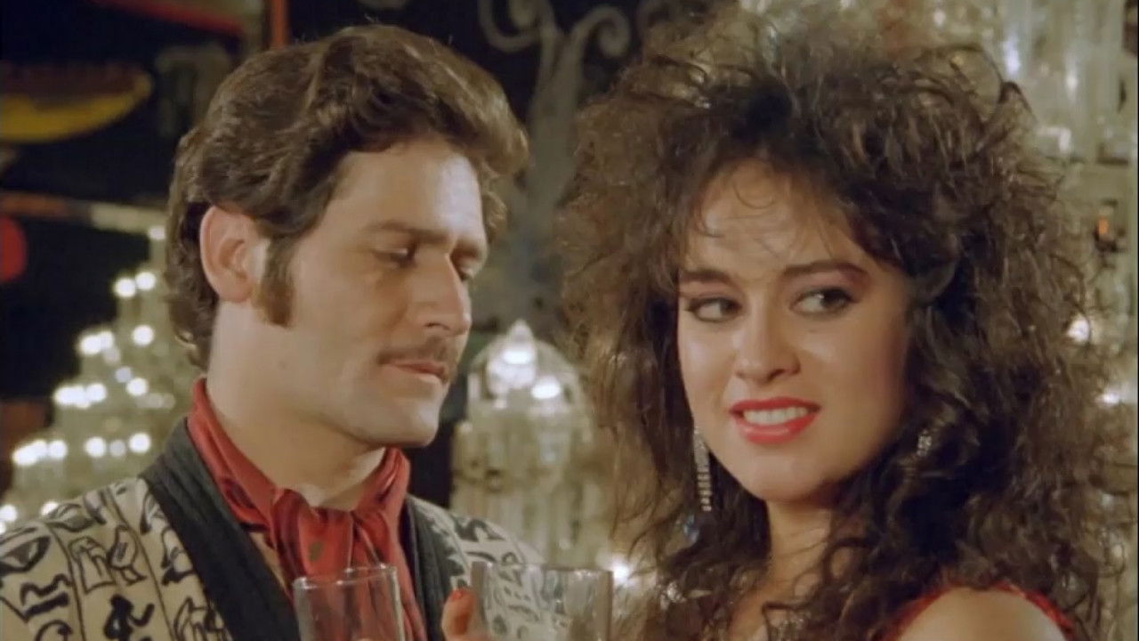 But I'm Still the King backdrop