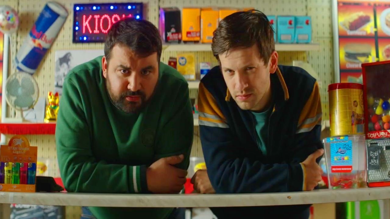 Ronny & Klaid backdrop