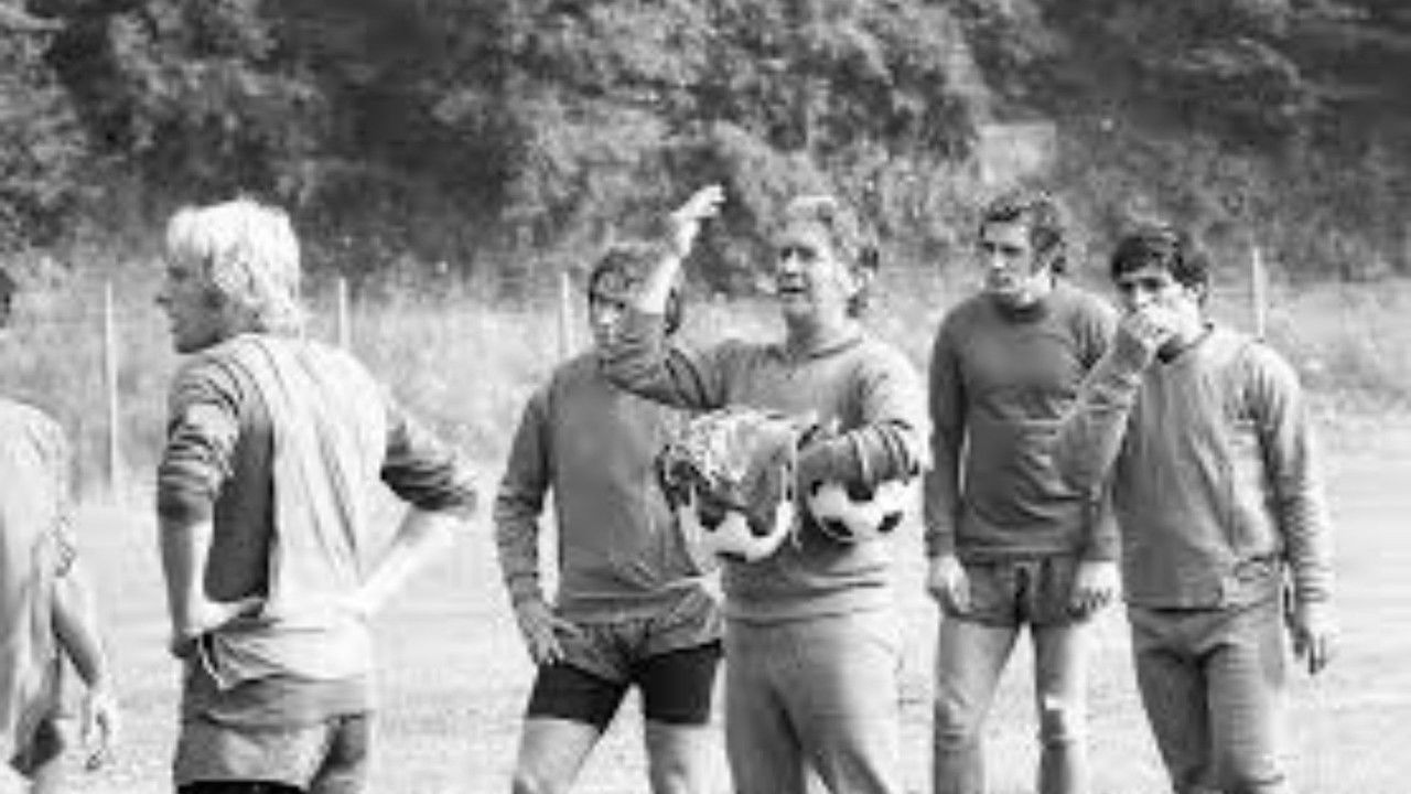 MAESTRO, il calcio a colori di Tommaso Maestrelli backdrop