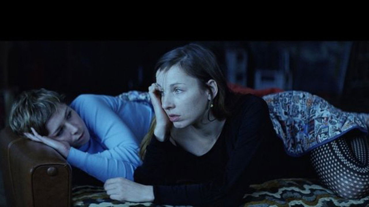 3 Degrees Colder backdrop