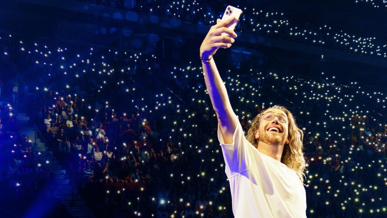 Mathieu Dufour at Bell Centre backdrop