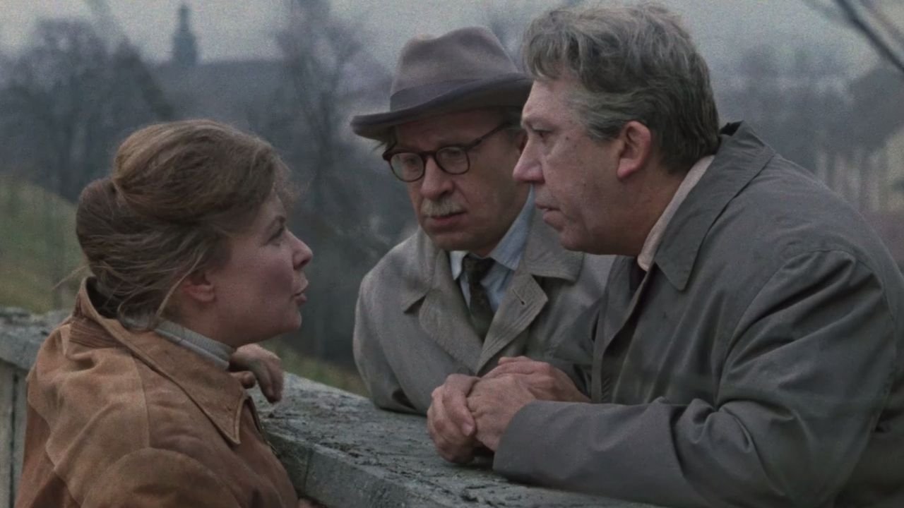 Old Men: Robbers backdrop