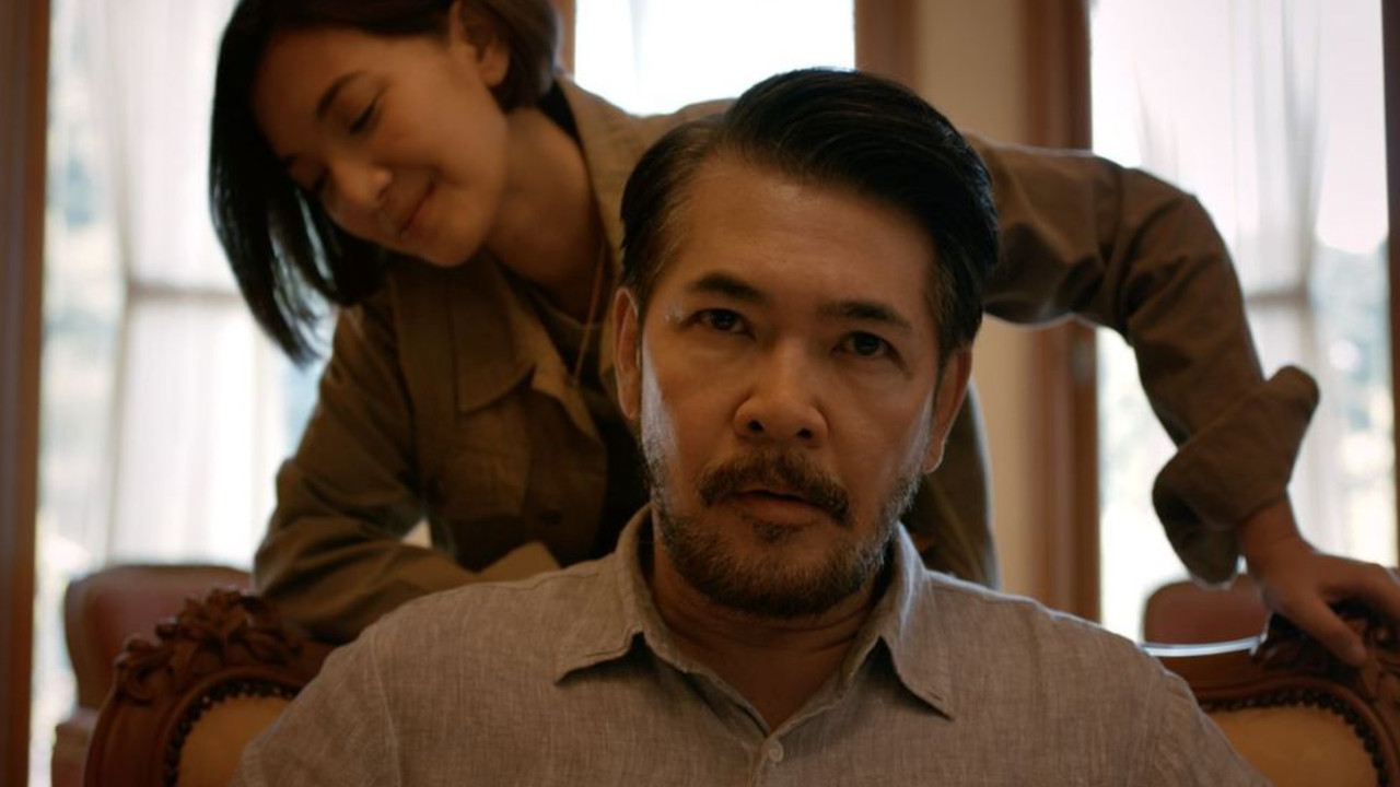 Teka-Teki Tika backdrop