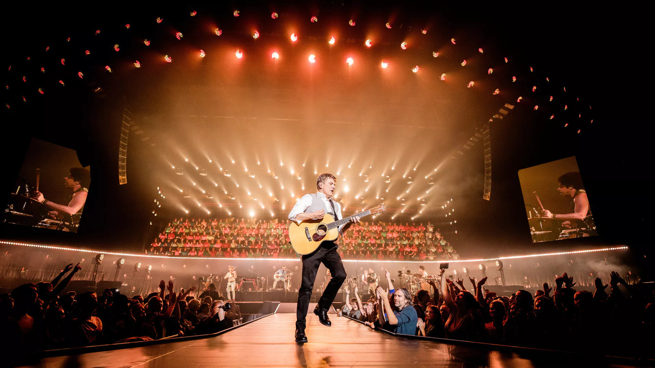 Bart Peeters Deluxe: De verjaardagsspecial backdrop