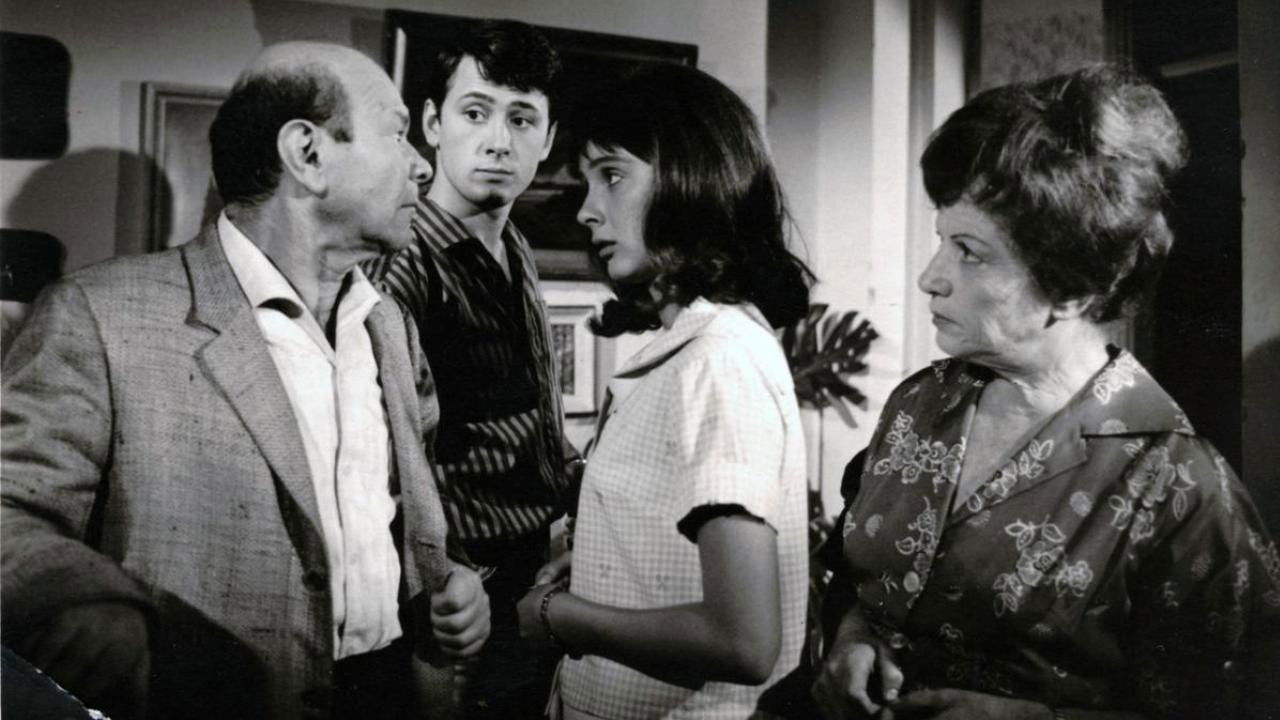 Simhon Family backdrop