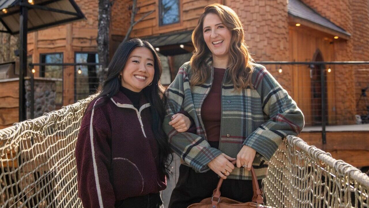 Wild Vacation Rentals backdrop