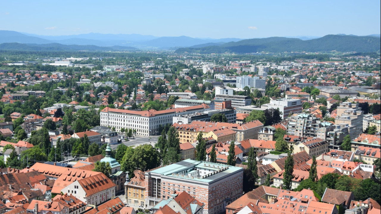 Metropolen des Balkans backdrop