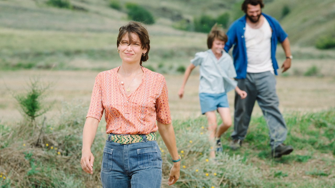 Beyond the Horizon backdrop