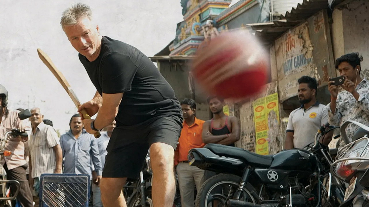 Capturing Cricket: Steve Waugh In India backdrop