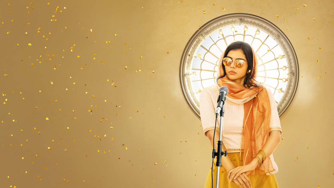 Sesham Mike-il Fathima backdrop