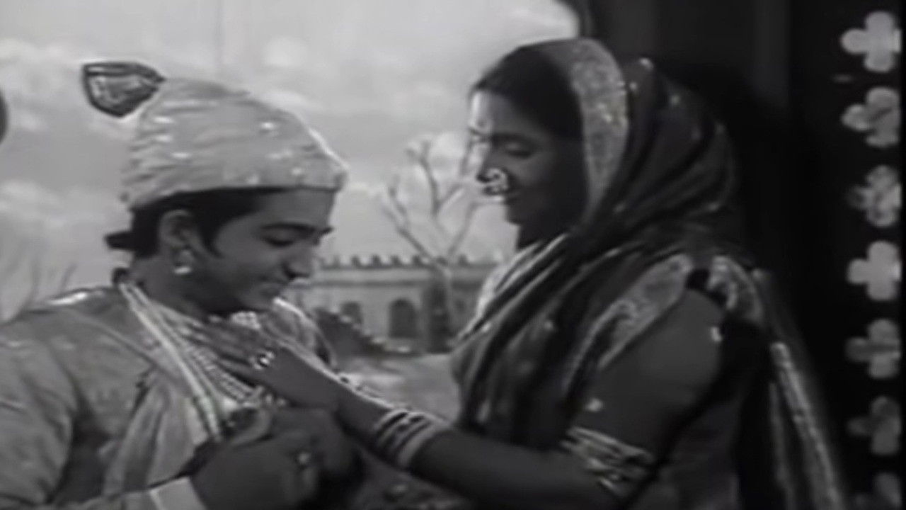 Maratha Tituka Melavava backdrop