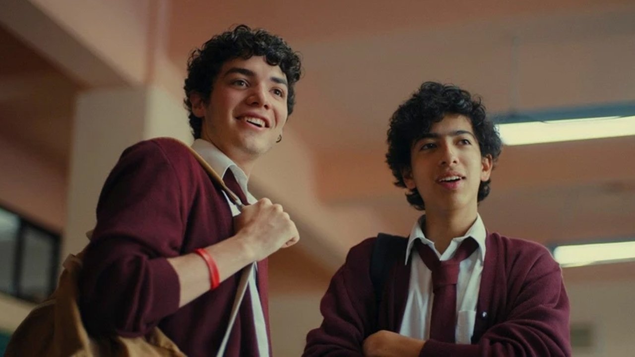 El Club Perfecto backdrop