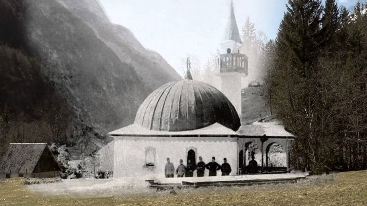 Crescent Over the Edelweiss backdrop