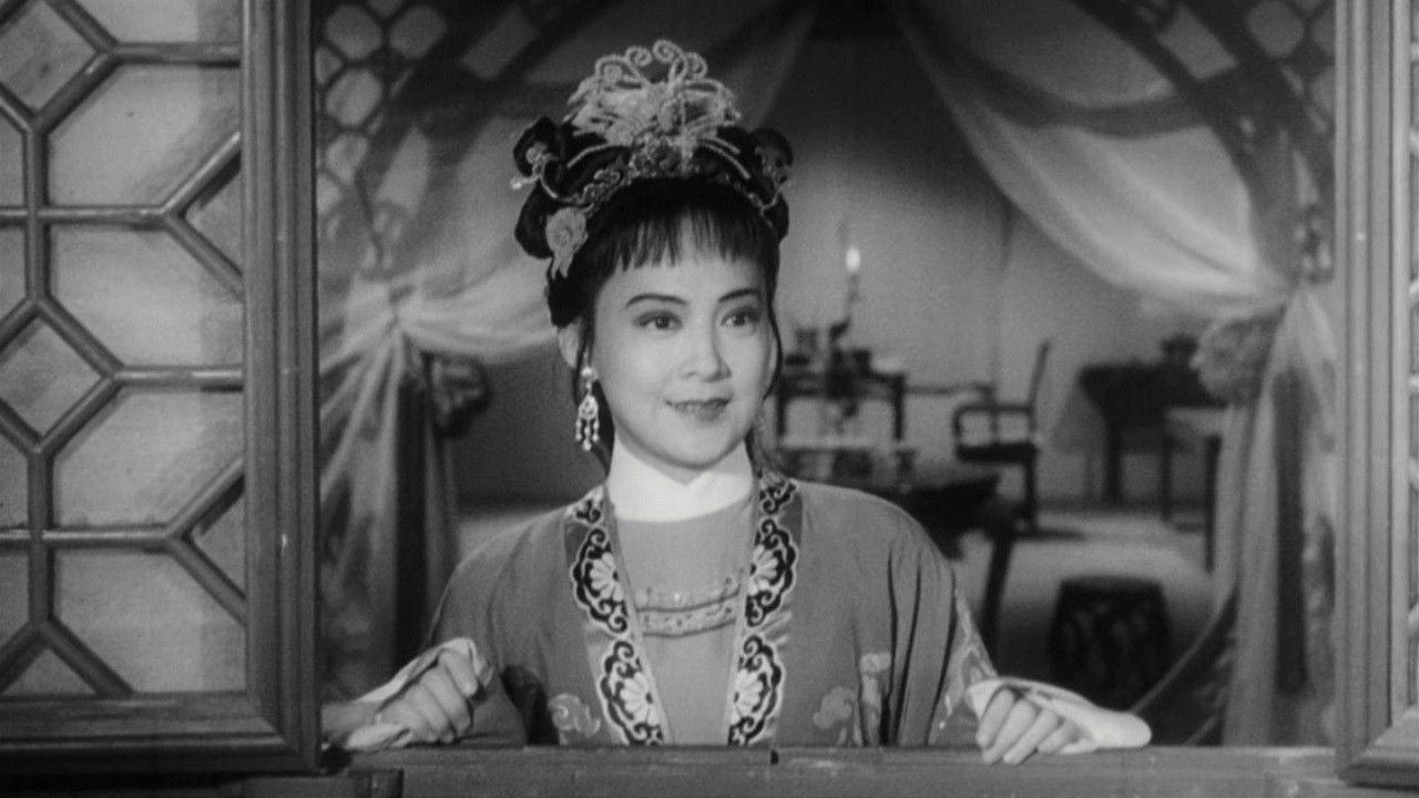 The Peach Blossom Fan backdrop