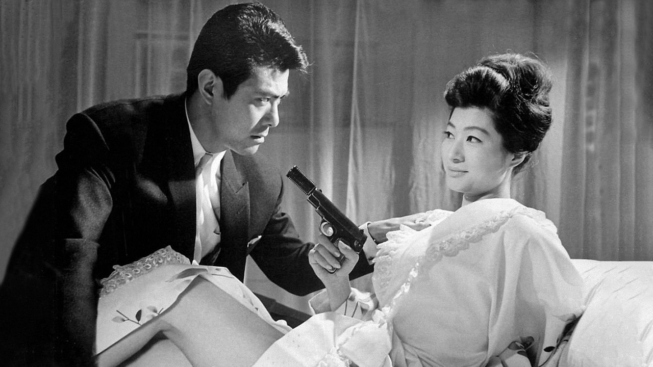 Black Challenger backdrop