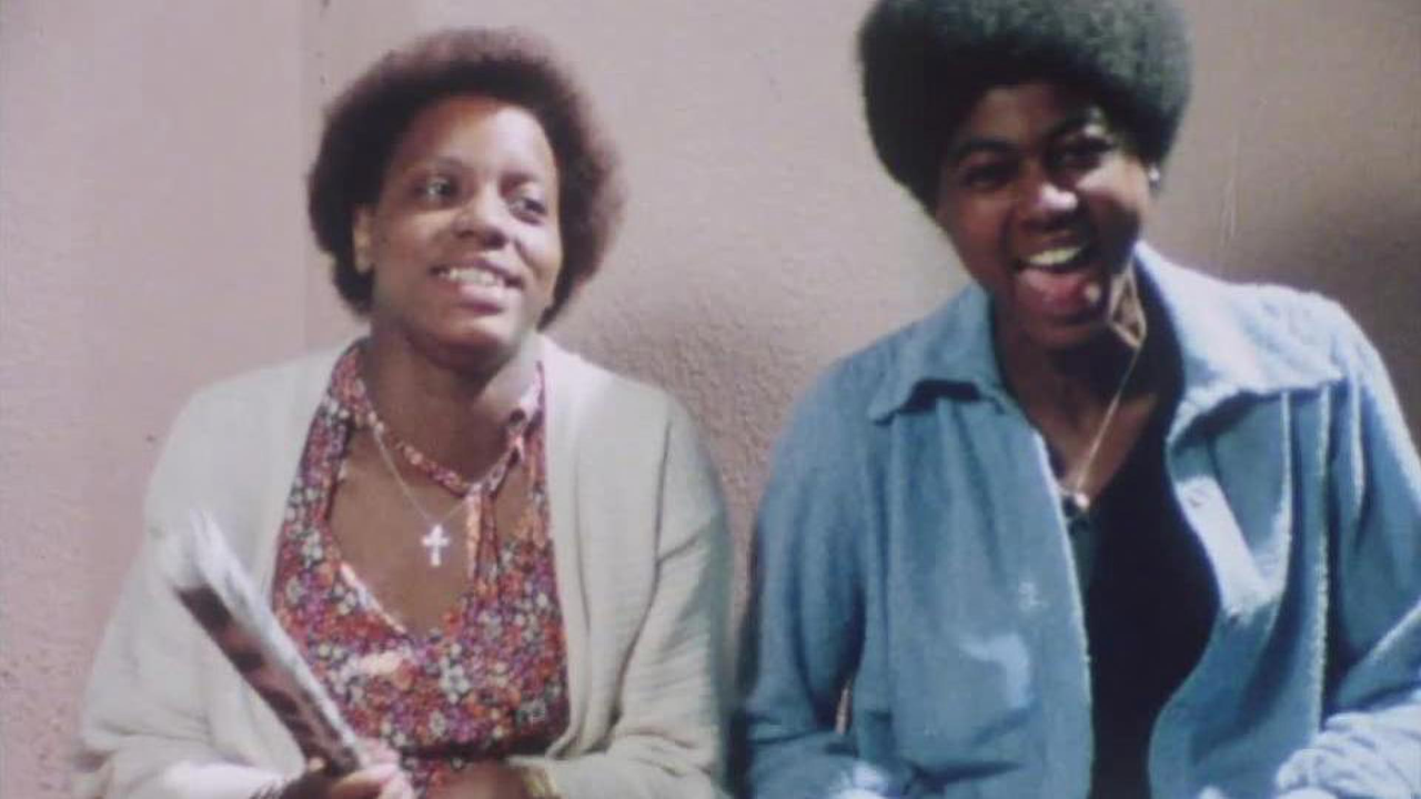 Divide and Rule - Never! backdrop