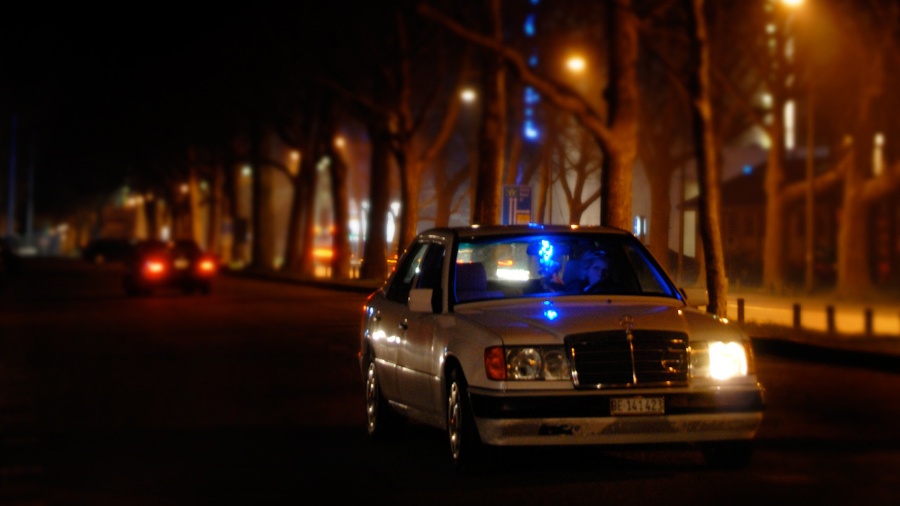 Frau Mercedes backdrop