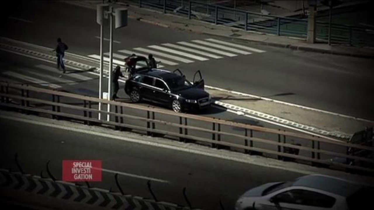 Caïds des cités: Le nouveau grand banditisme backdrop