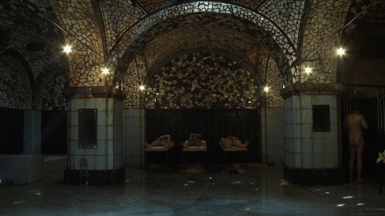 The Three Swallows backdrop