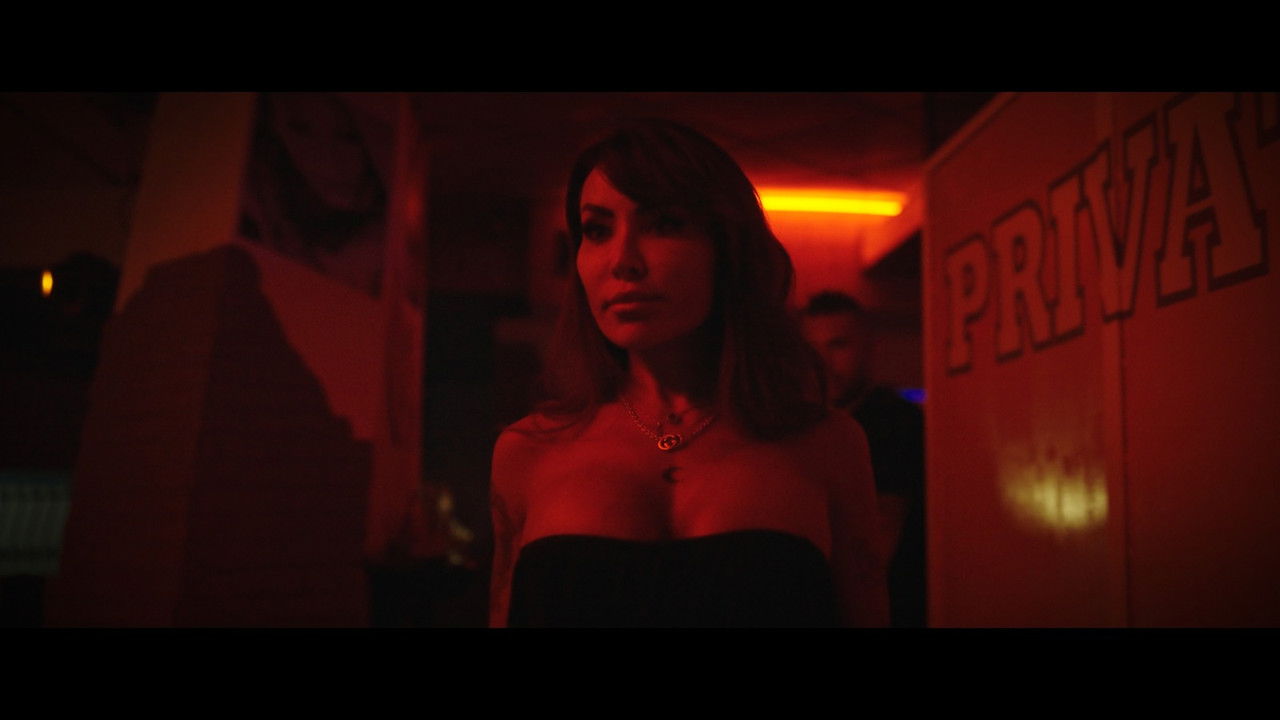 Verità Nuda backdrop