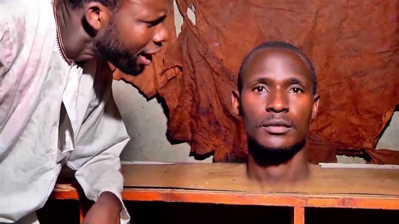 Ejjini lye ntwetwe backdrop