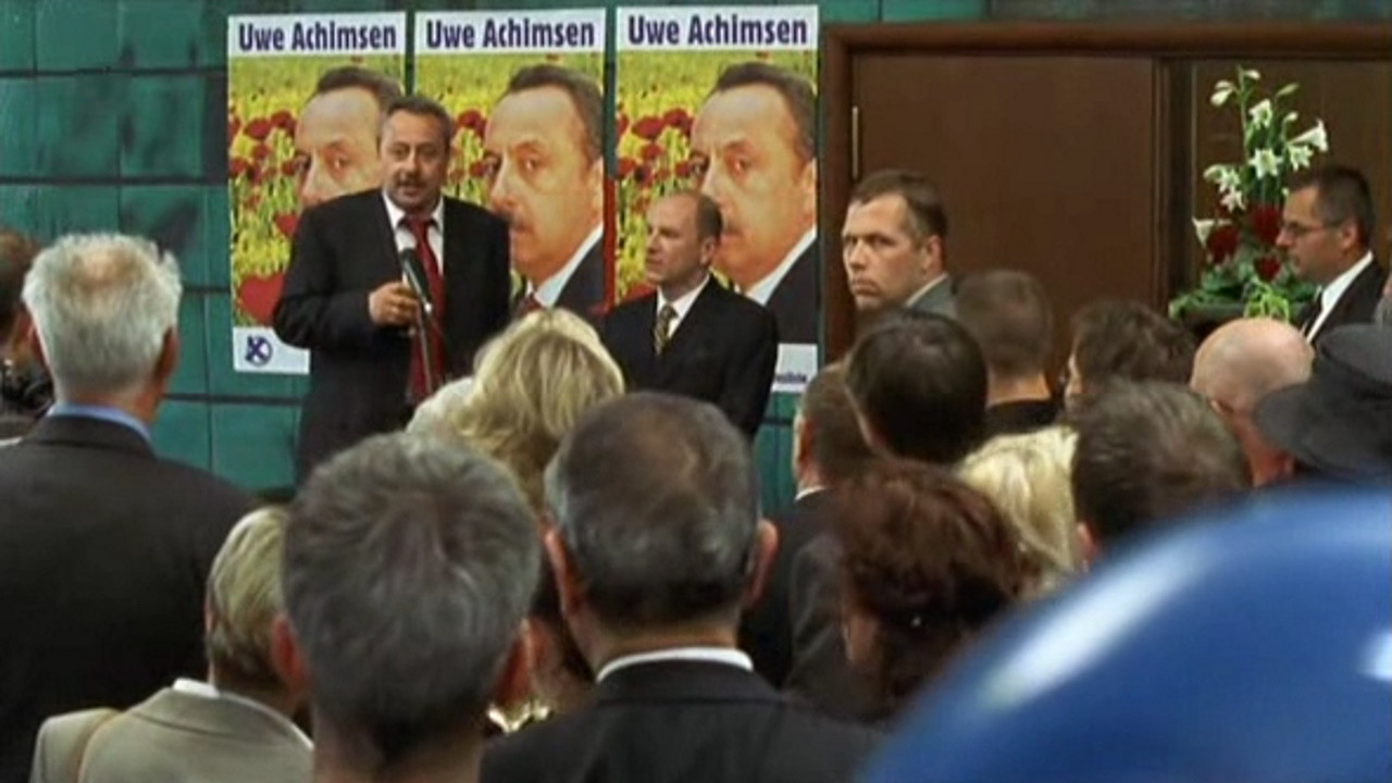 Der Job seines Lebens 2 - Wieder im Amt backdrop