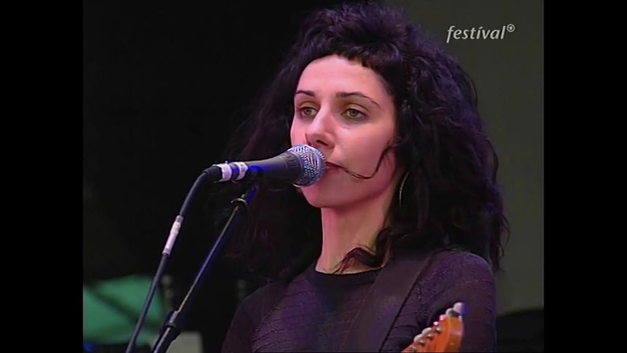PJ Harvey: Bizarre Festival 1998 backdrop