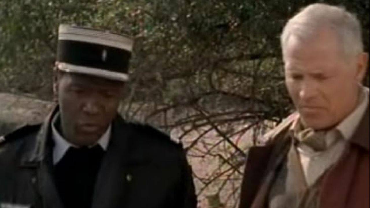 Le fantôme du lac backdrop