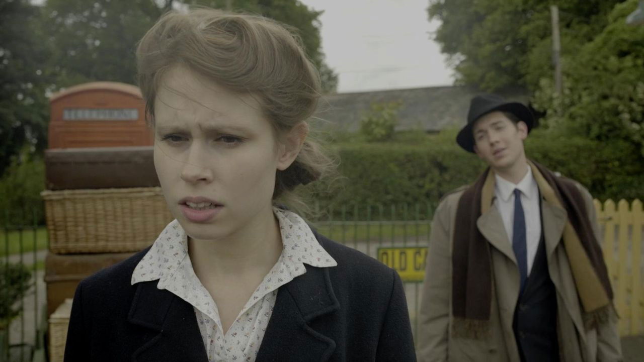 Sarah's War backdrop