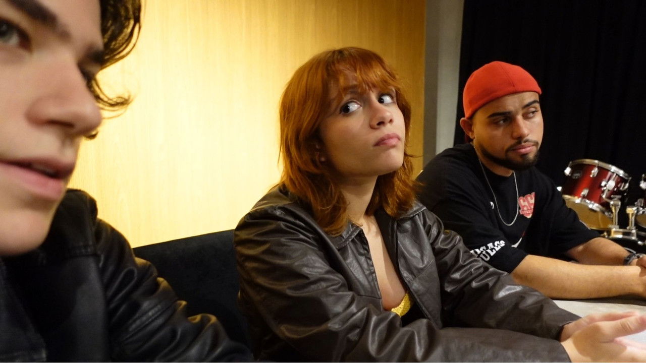 Yasmin & Os Dementes backdrop