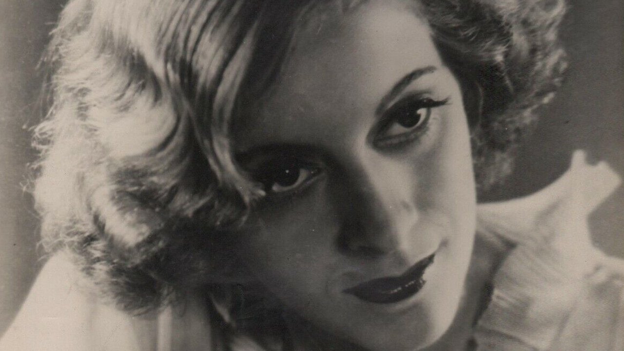 Two Sinners backdrop