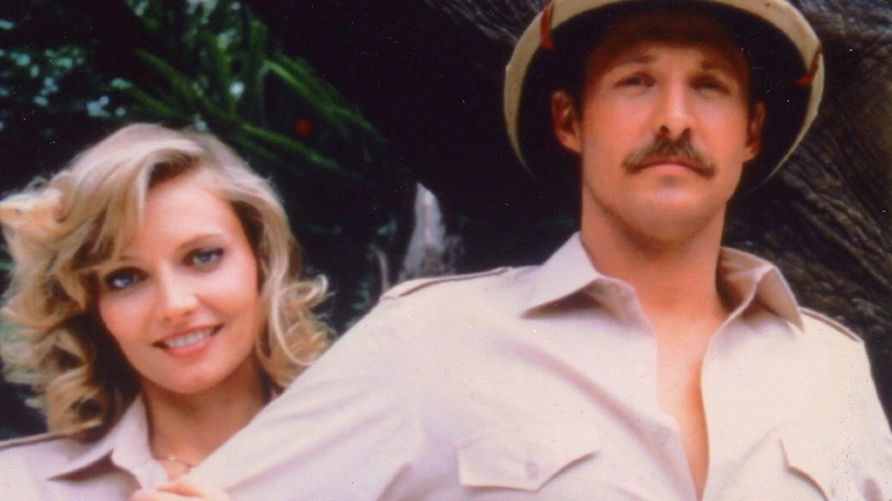 Bring 'Em Back Alive backdrop