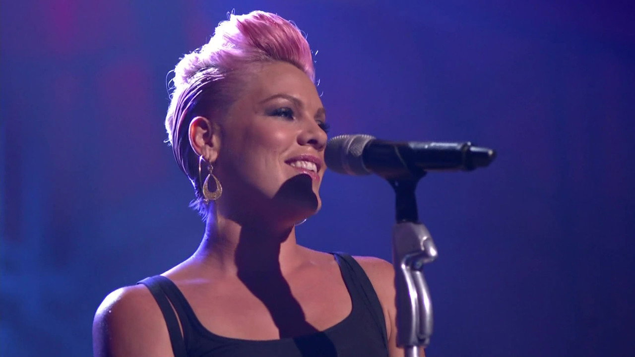P!NK: VH1 Storytellers backdrop