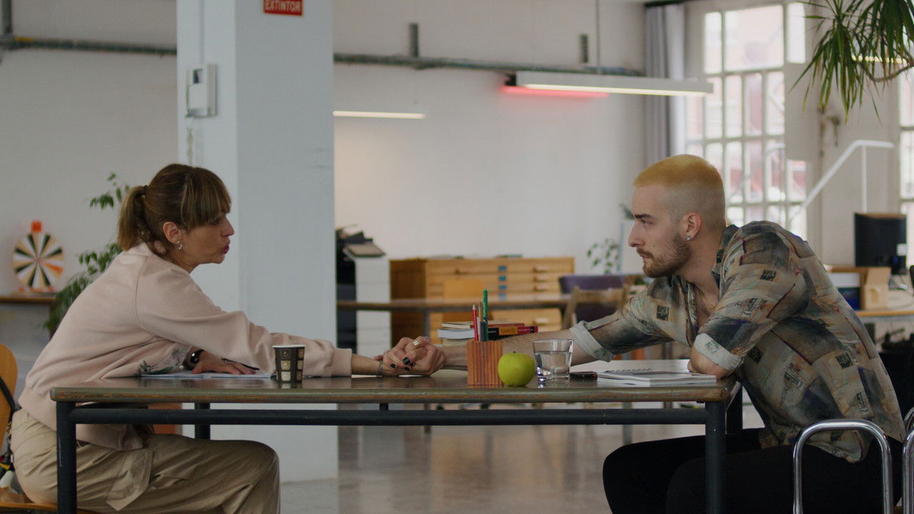 Jusqu'ici, tout va backdrop