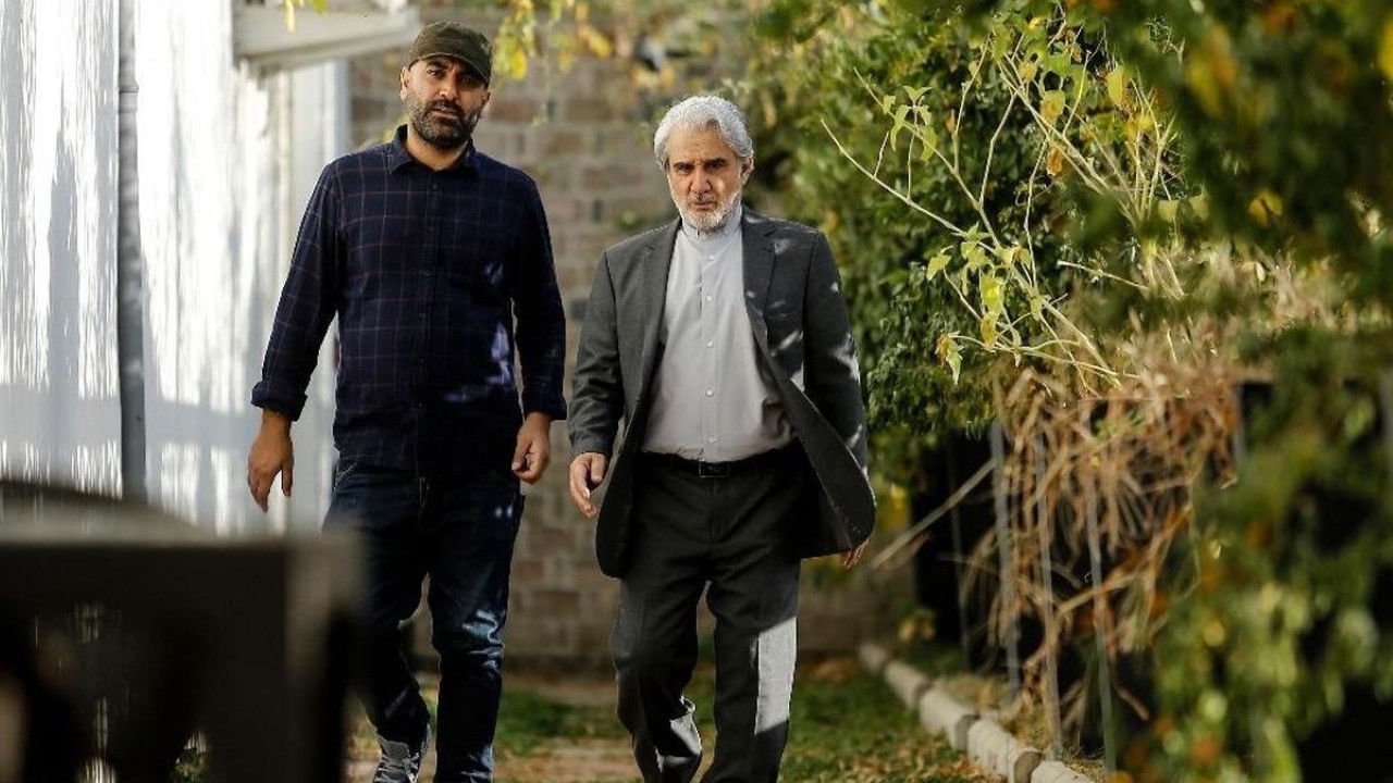 White Collars backdrop