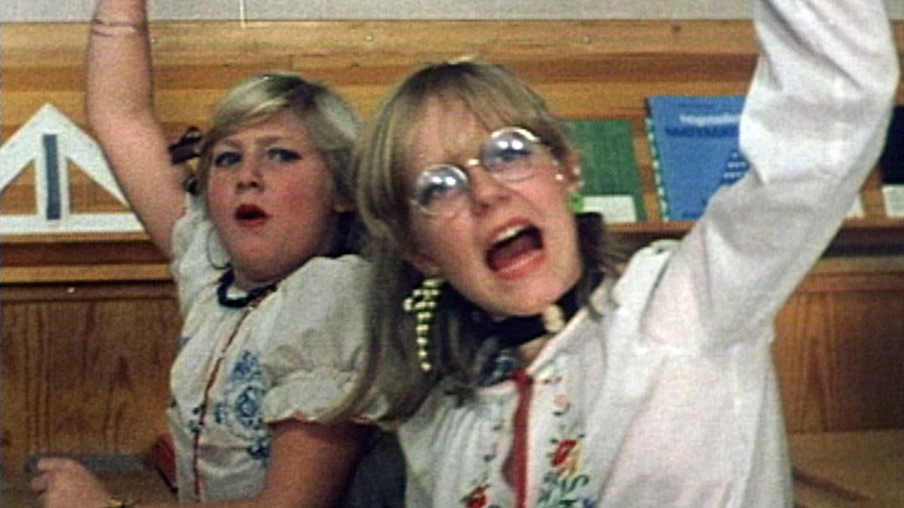 Tjejerna gör uppror backdrop