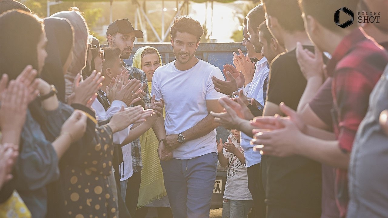 Pool & Party backdrop