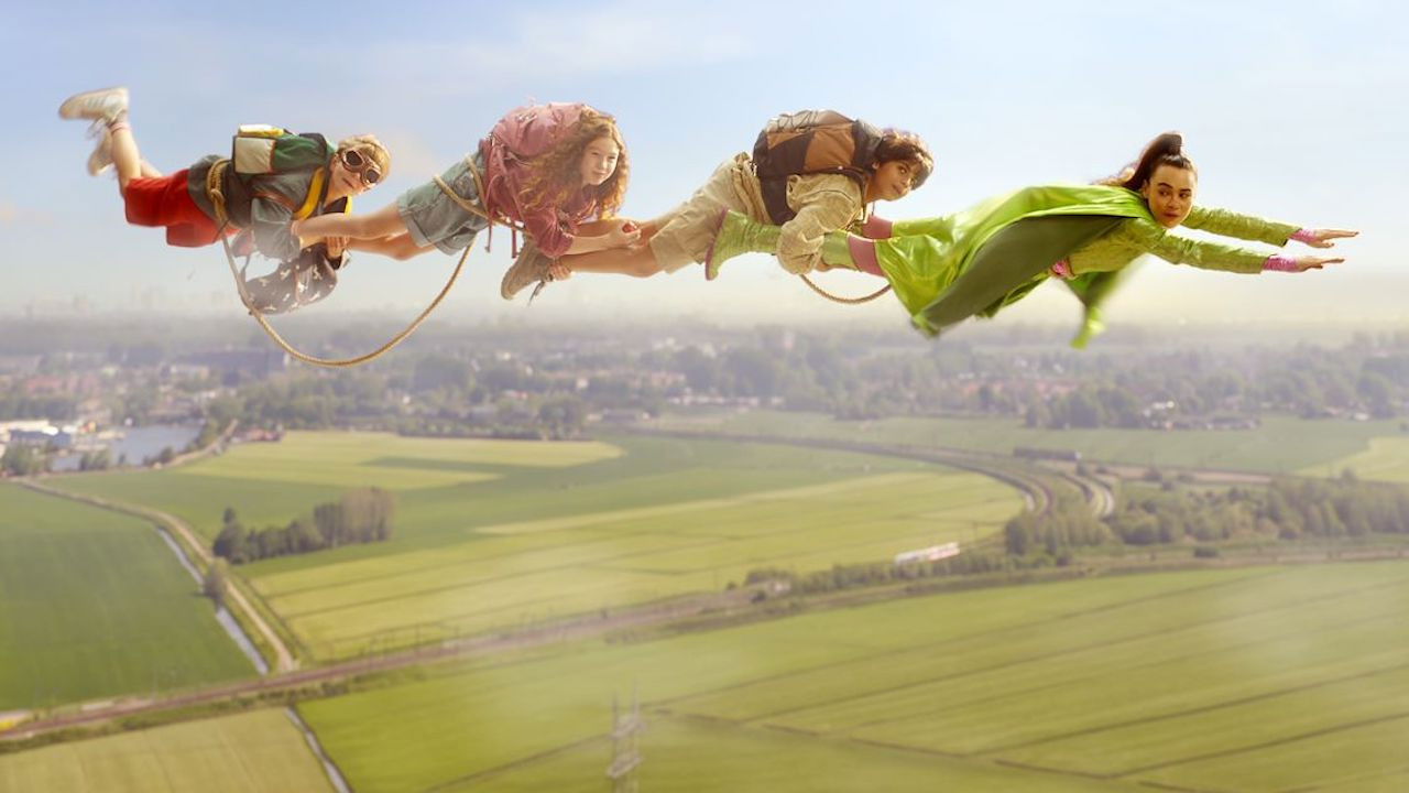 Super Miss! Saves The Jungle backdrop