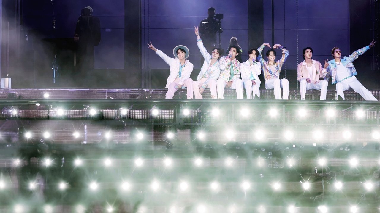 BTS Monuments: Beyond the Star backdrop