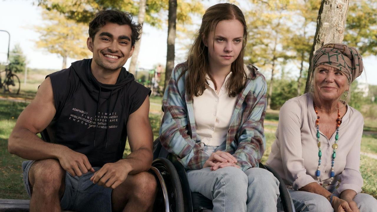 Karla, Rosalie und das Loch in der Wand backdrop