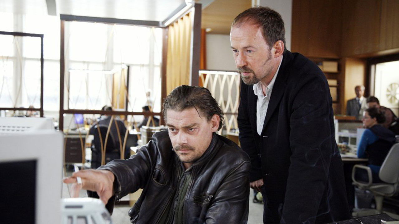 Kommissar Süden und das Geheimnis der Königin backdrop