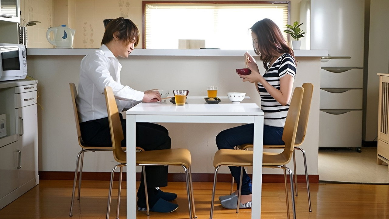 A Record of Being Continuously Embraced by My Husband's Subordinate While He Was Away for Several Days backdrop