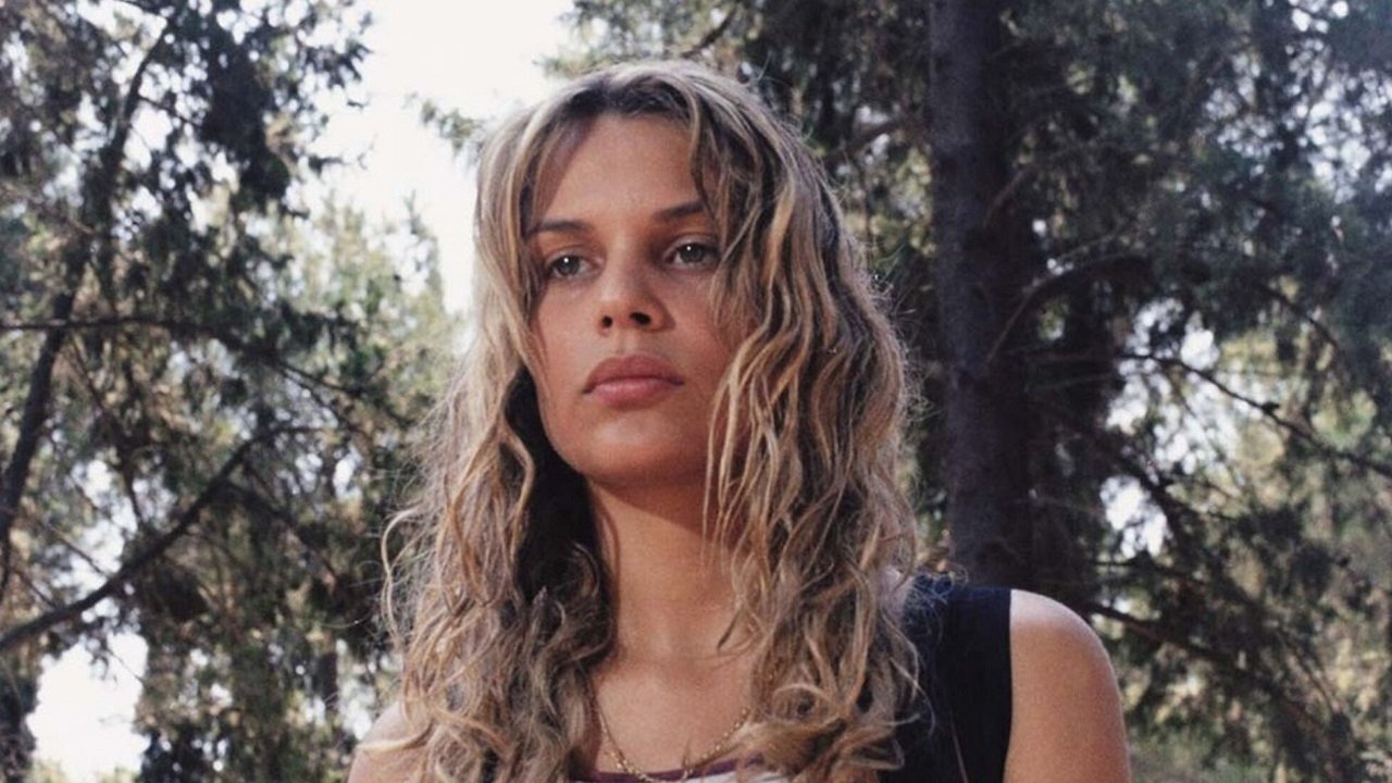 La prima volta backdrop